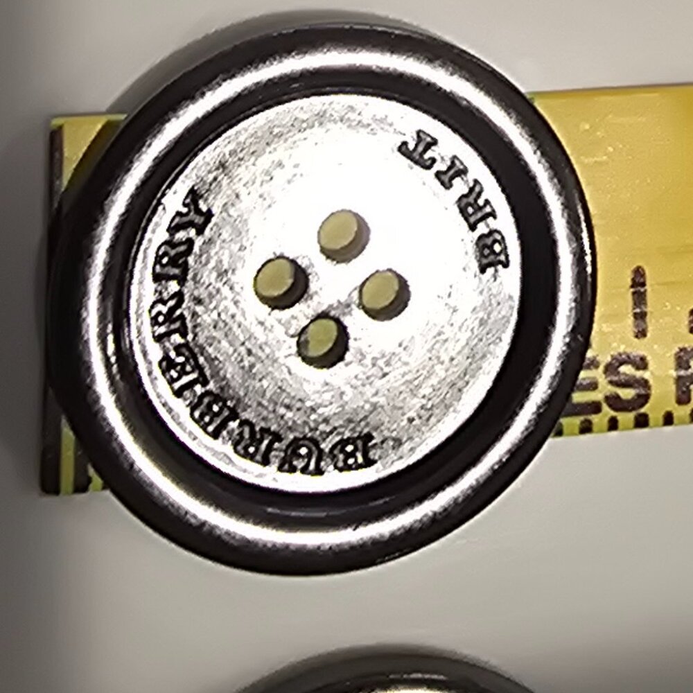 Burberry Graphite Replacement Buttons - Picture 2 of 2